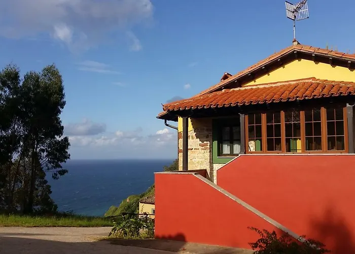 Casa de vacaciones: Turismo rural El Piensu